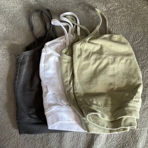 3 set of tank tops.